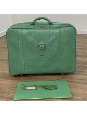 Retro Luggage Vintage 1976 Samsonite Green Suitcase & More